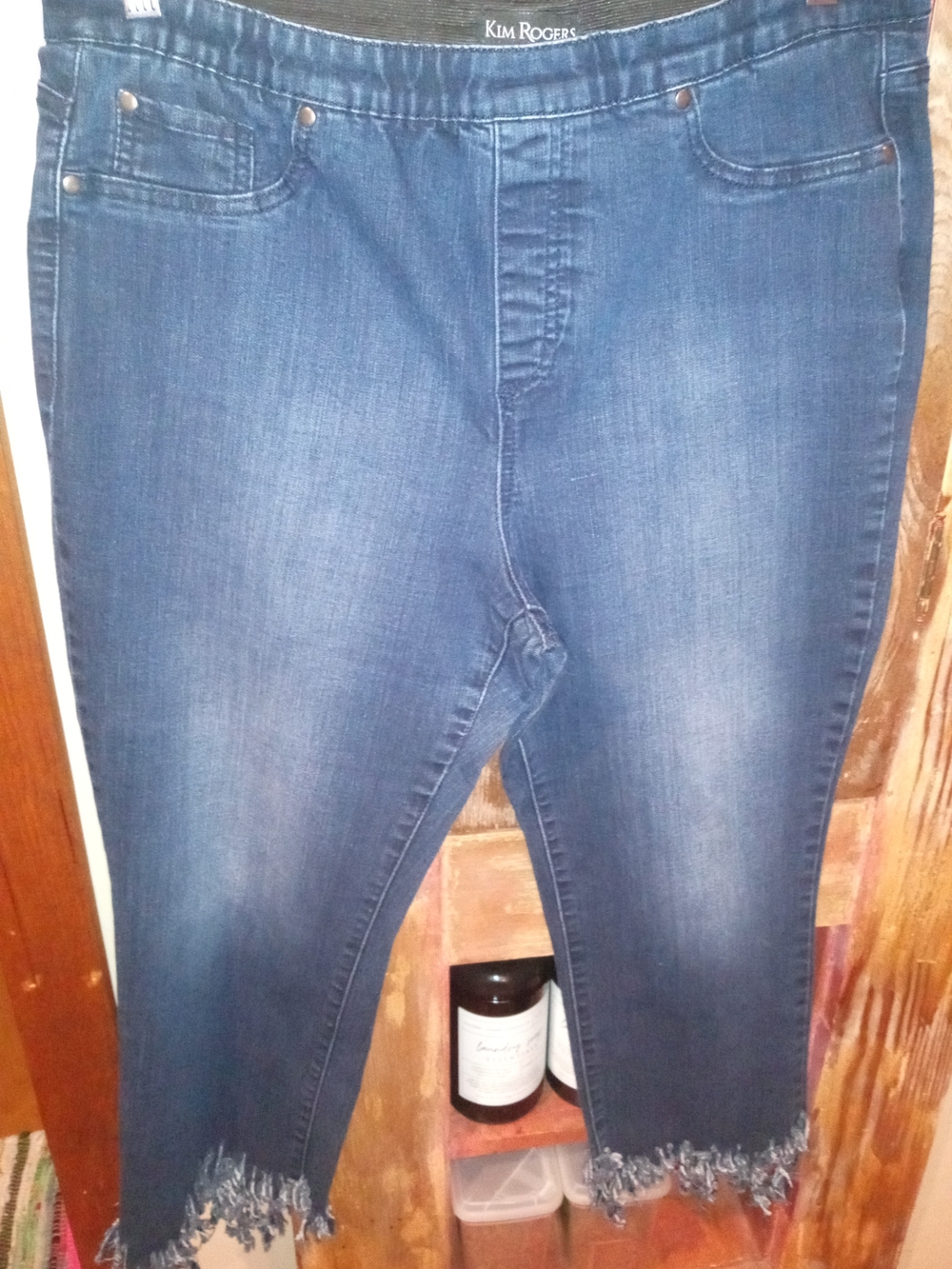 Kim Rogers Blue Cropped Jeans with Frayed Ankles